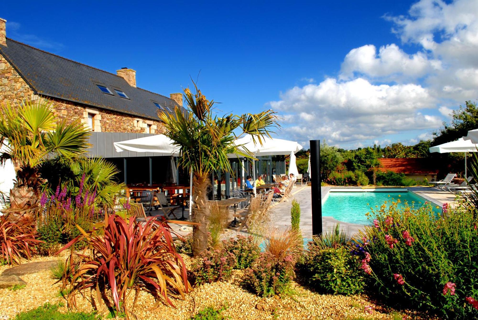 Domaine De Kermodest Hotel Quemper-Guezennec Luaran gambar