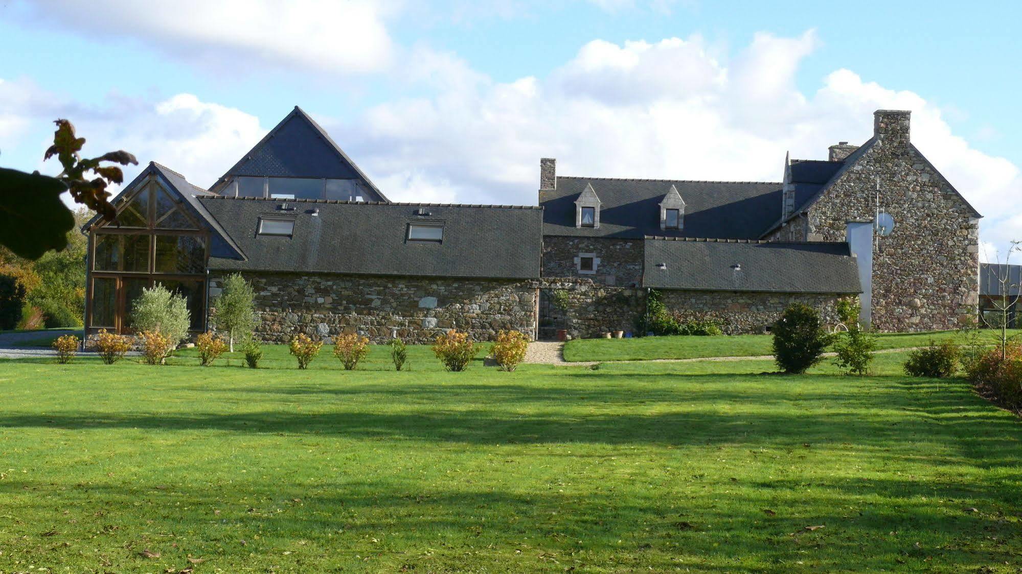 Domaine De Kermodest Hotel Quemper-Guezennec Luaran gambar
